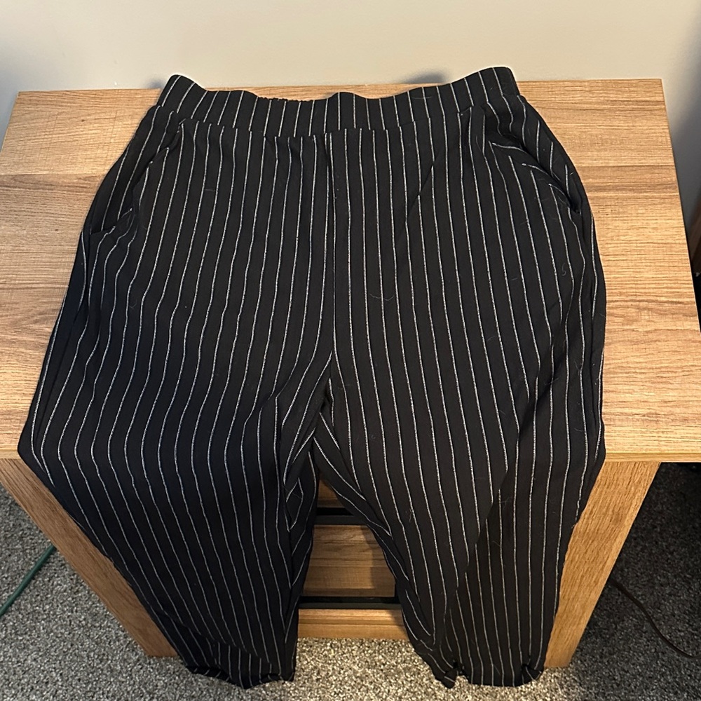 Forever 21 Black Pinstriped Women's Trousers